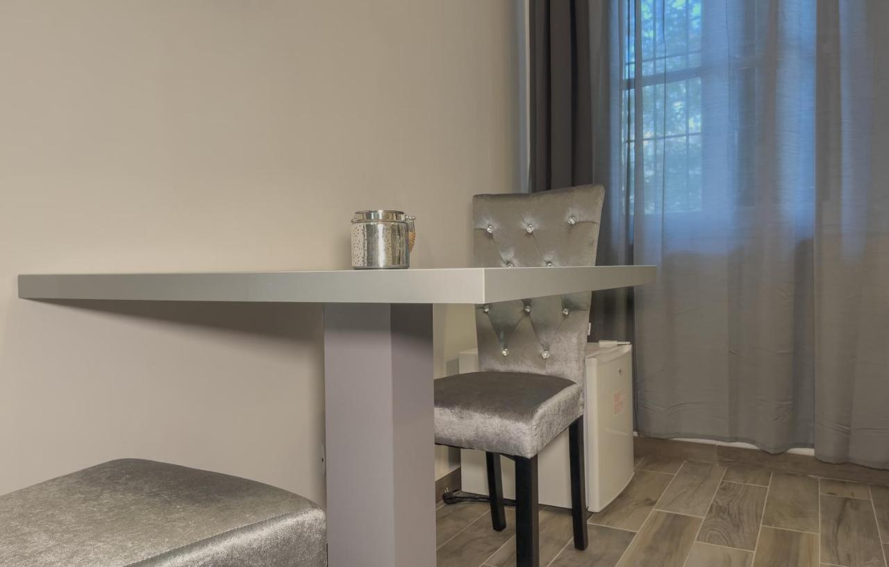 Notte Rosa Suites & Relax Fornovo di Taro Kültér fotó