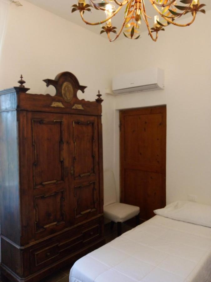 Notte Rosa Suites & Relax Fornovo di Taro Kültér fotó