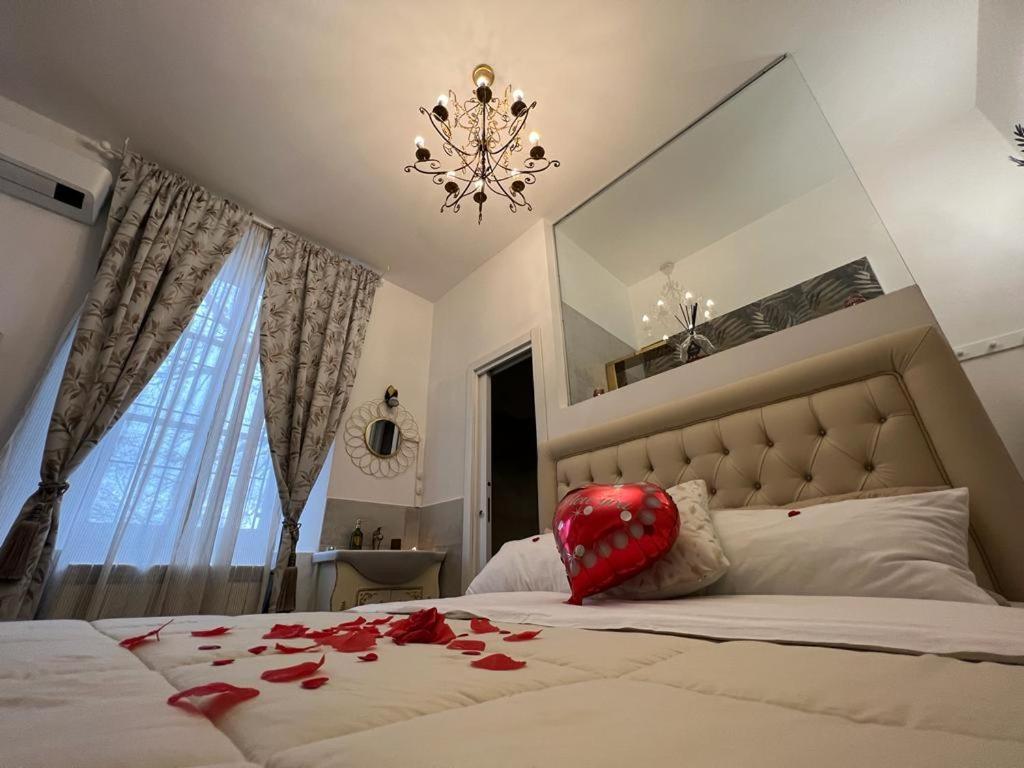 Notte Rosa Suites & Relax Fornovo di Taro Kültér fotó
